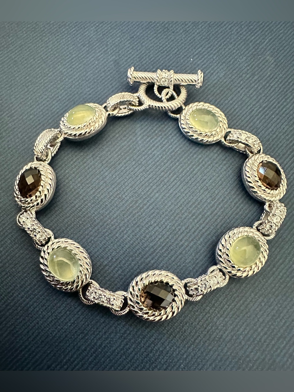 Judith Ripka 925 Silver Smoky Quartz & Mint Quartz Station Toggle Bracelet 8"⁠